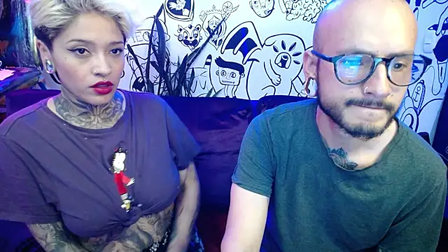 Snapshot of tatouagendecouple chatting on February 12, 2025, 10:26 pm tatouagendecouple online show from February 12, 2025, 10:26 pm