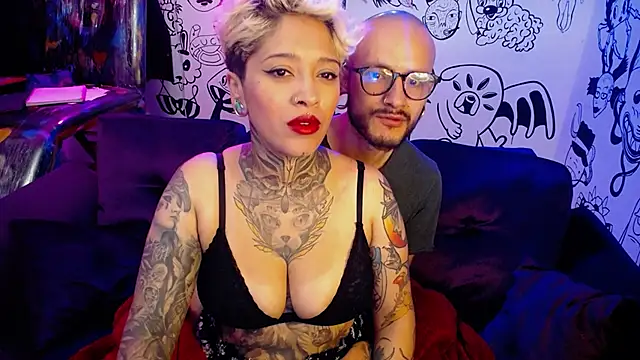 Snapshot of tatouagendecouple chatting on February 13, 2025, 5:26 am tatouagendecouple online show from February 13, 2025, 5:26 am