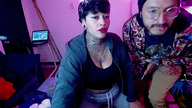 Snapshot of tatouagendecouple chatting on September 9, 2025, 7:19 am tatouagendecouple online show from September 9, 2025, 7:19 am