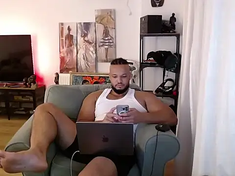 Snapshot of 1LordKingsley chatting on July 15, 2026, 1:00 am 1LordKingsley online show from July 15, 2026, 1:00 am