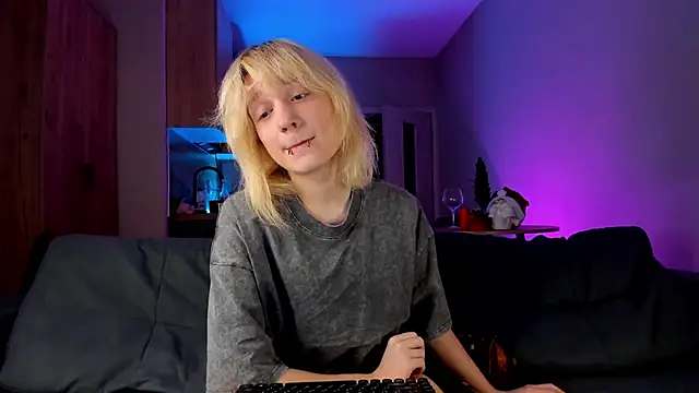 Gregory Byyrd online show from December 24, 2024, 5:05 am