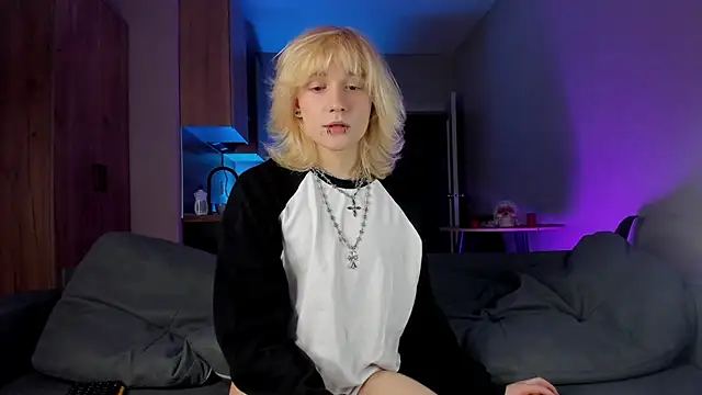 Gregory Byyrd online show from March 18, 2025, 7:20 pm