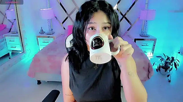 Snapshot of sexyy_kitty18 chatting on April 11, 2026, 7:45 am sexyy kitty18 online show from April 11, 2026, 7:45 am