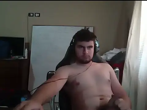 Snapshot of enzis3 chatting on October 31, 2025, 3:57 pm enzis3 online show from October 31, 2025, 3:57 pm