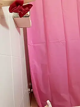 kittymorenita26 online show from January 25, 2025, 2:47 pm