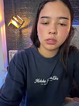 Paloma  LS online show from April 15, 2026, 8:31 pm