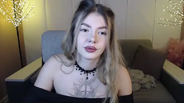 Ritaneer online show from February 25, 2025, 12:34 pm