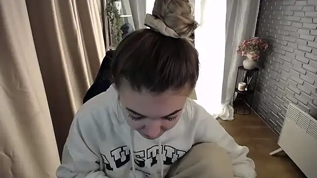 Ritaneer online show from October 4, 2025, 8:45 am