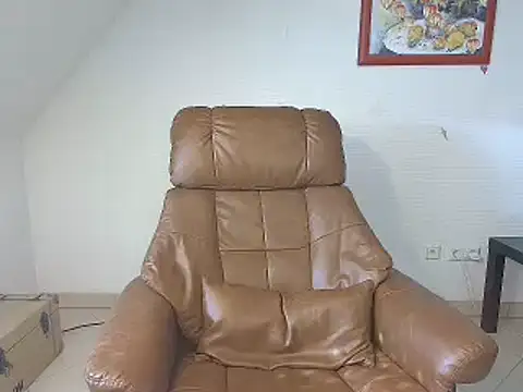 Snapshot of stunning_Rosi chatting on March 7, 2025, 12:45 pm stunning Rosi online show from March 7, 2025, 12:45 pm