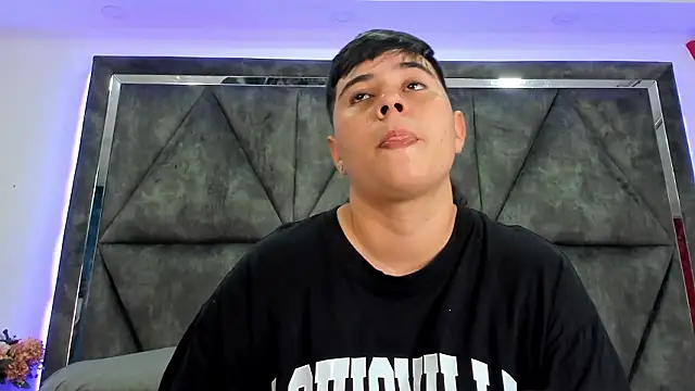 AbbySmiitth  online show from March 3, 2026, 10:26 pm