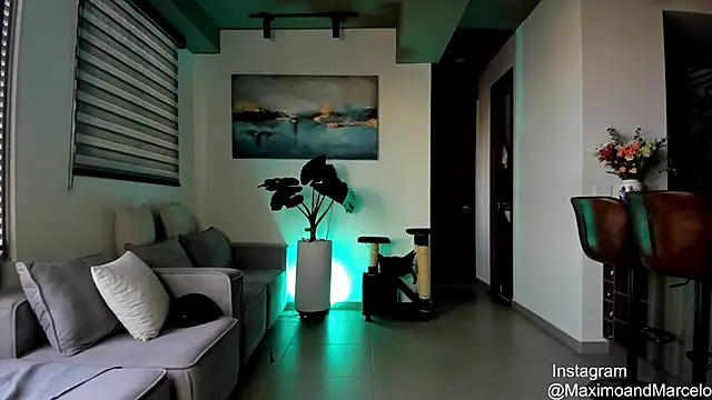 Maximo Marcelo online show from February 20, 2025, 10:59 pm