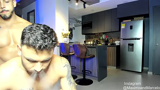 Maximo Marcelo online show from February 27, 2025, 3:14 am