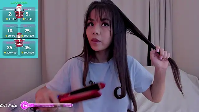 Snapshot of moonlight8_ chatting on January 16, 2026, 4:44 pm moonlight8 online show from January 16, 2026, 4:44 pm