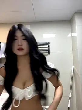 Snapshot of xyebobs chatting on December 3, 2024, 7:00 pm xyebobs online show from December 3, 2024, 7:00 pm