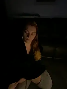 Stoner BarbieXX online show from November 16, 2025, 10:48 pm