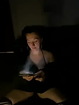Snapshot of Stoner_BarbieXX chatting on July 28, 2026, 8:45 pm Stoner BarbieXX online show from July 28, 2026, 8:45 pm