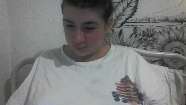 CamilaCherryX online show from October 2, 2025, 7:43 pm