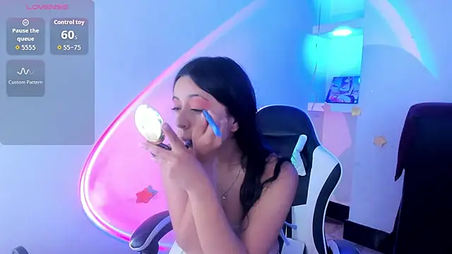 zoe connor19 online show from February 14, 2026, 7:54 pm