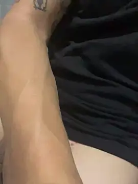 Snapshot of tripexnte chatting on March 4, 2025, 1:12 am tripexnte online show from March 4, 2025, 1:12 am