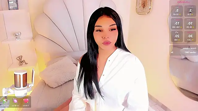 ValentinaMarinn online show from November 22, 2025, 12:53 am