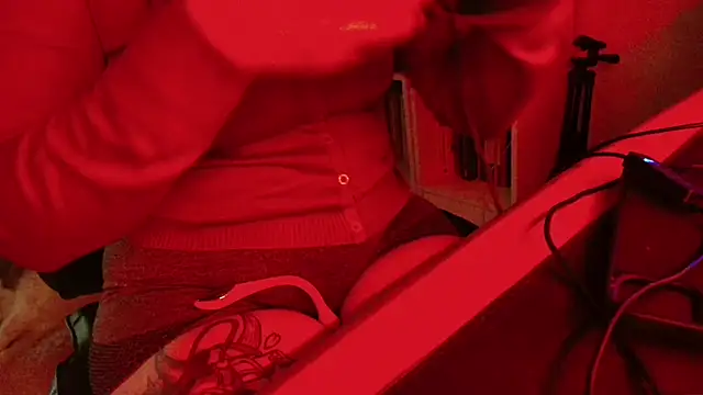 DirtyDi97 online show from November 20, 2025, 2:06 pm