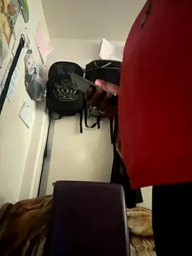 Snapshot of BigBossaNova69 chatting on October 4, 2025, 11:30 am BigBossaNova69 online show from October 4, 2025, 11:30 am