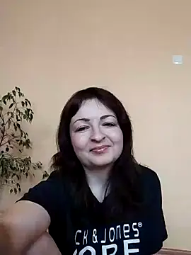 Snapshot of Kate289 chatting on February 2, 2025, 8:57 am Kate289 online show from February 2, 2025, 8:57 am