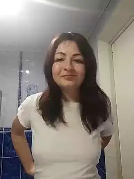 Snapshot of Kate289 chatting on February 8, 2025, 5:50 pm Kate289 online show from February 8, 2025, 5:50 pm