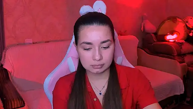 Snapshot of Swee_Alicee chatting on December 16, 2025, 7:19 pm Swee Alicee online show from December 16, 2025, 7:19 pm