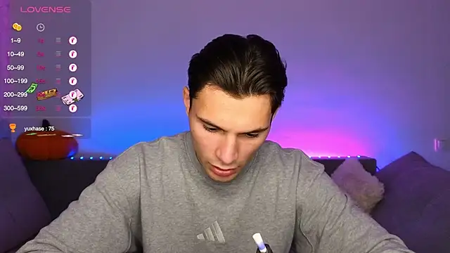 denlover1 online show from October 8, 2025, 11:41 am