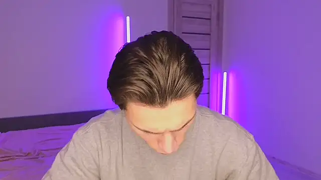 denlover1 online show from January 19, 2026, 6:17 am