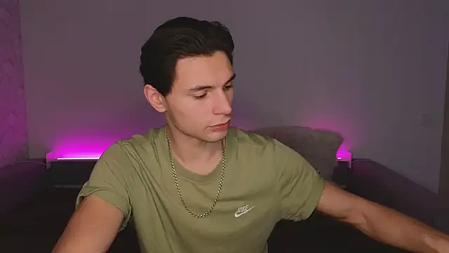 denlover1 online show from February 19, 2026, 11:17 am