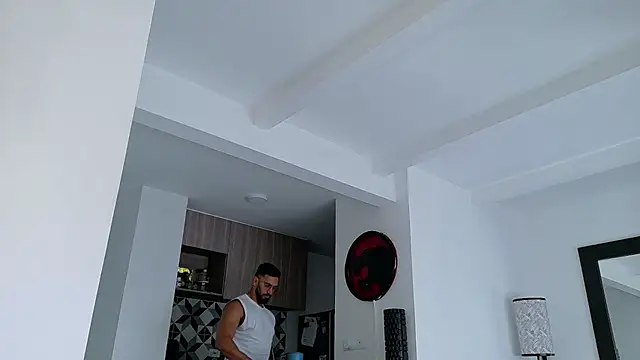 Snapshot of tony_muscle chatting on February 21, 2026, 7:59 pm tony muscle online show from February 21, 2026, 7:59 pm