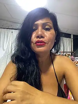 Snapshot of Hot_Rose83 chatting on January 31, 2025, 4:47 am Hot Rose83 online show from January 31, 2025, 4:47 am