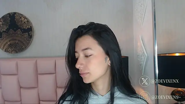 Snapshot of Zoe_Vixen chatting on February 7, 2025, 12:06 pm Zoe Vixen online show from February 7, 2025, 12:06 pm