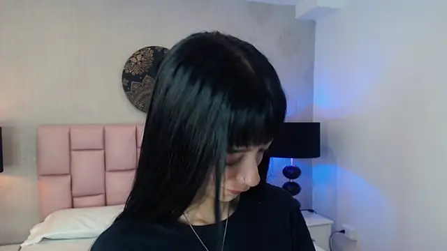 Snapshot of Zoe_Vixen chatting on February 17, 2025, 12:05 pm Zoe Vixen online show from February 17, 2025, 12:05 pm