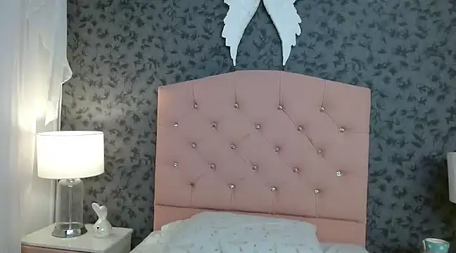 Snapshot of Zoe_Vixen chatting on March 11, 2025, 11:26 pm Zoe Vixen online show from March 11, 2025, 11:26 pm