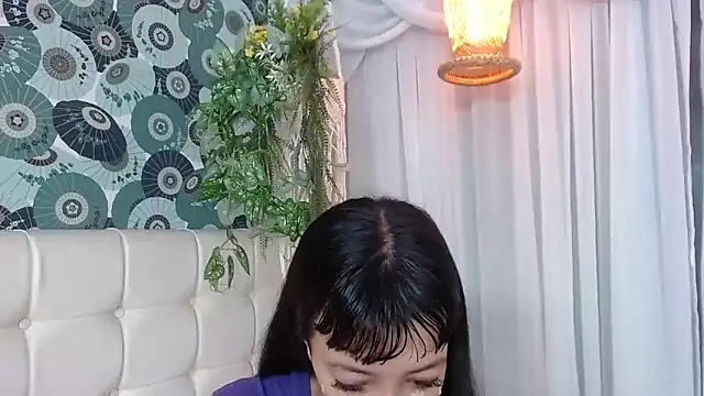 Snapshot of Zoe_Vixen chatting on March 18, 2025, 12:14 pm Zoe Vixen online show from March 18, 2025, 12:14 pm