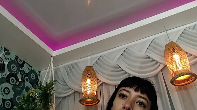 Snapshot of Zoe_Vixen chatting on March 21, 2025, 12:06 pm Zoe Vixen online show from March 21, 2025, 12:06 pm