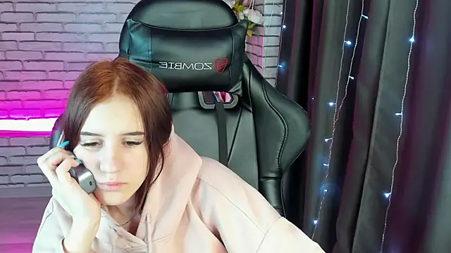 Tonya Gray online show from January 3, 2025, 6:33 am