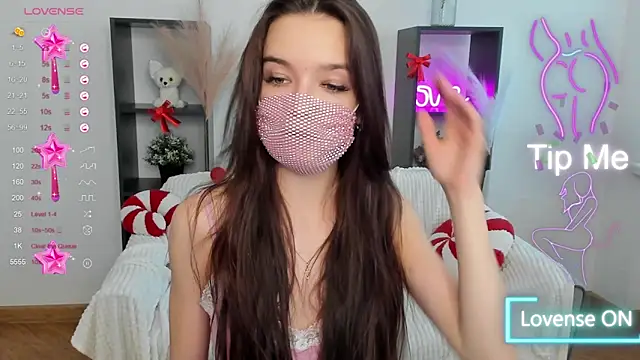 Snapshot of LizaTheButter chatting on January 19, 2025, 9:22 am LizaTheButter online show from January 19, 2025, 9:22 am