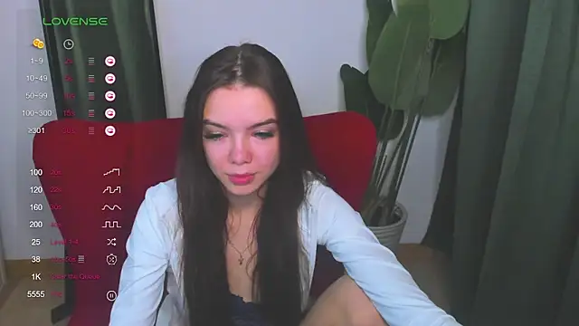 Snapshot of LizaTheButter chatting on March 21, 2025, 5:43 am LizaTheButter online show from March 21, 2025, 5:43 am