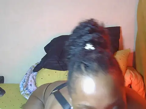 FreakySag 8888 online show from September 14, 2025, 5:06 am