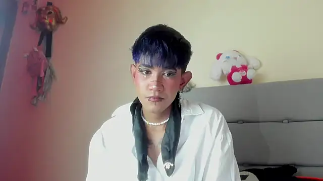 andrew uwu  online show from November 9, 2025, 11:36 pm