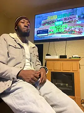 Snapshot of prettyrichie chatting on November 7, 2025, 1:27 am prettyrichie online show from November 7, 2025, 1:27 am