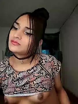 Snapshot of Pussycat_9999 chatting on January 3, 2025, 4:48 pm Pussycat 9999 online show from January 3, 2025, 4:48 pm