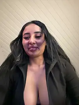 Anily Lovely online show from February 11, 2025, 7:48 pm