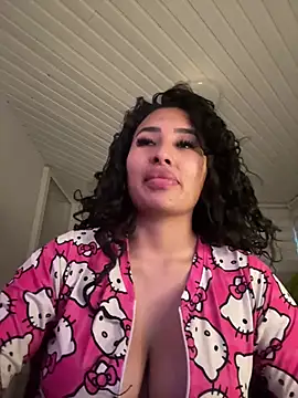 Snapshot of Anily_Lovely chatting on June 15, 2026, 11:07 pm Anily Lovely online show from June 15, 2026, 11:07 pm