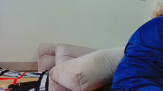 Brionia online show from March 6, 2025, 6:41 am