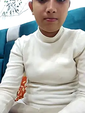 Aleena Rai online show from February 1, 2025, 5:58 pm